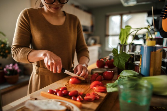 Fiskars - FunctionalForm Tomato Knife - 11 cm