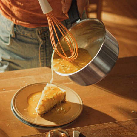 Fiskars - FunctionalForm Whisk 30 cm - Durable Stainless Steel for Perfect Mixing