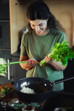 Fiskars - Hard Face Wok 28 cm, 4.5 L