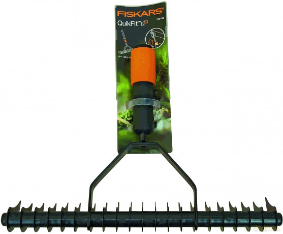 Fiskars - QuikFit Aerator Rake (Single Edge)