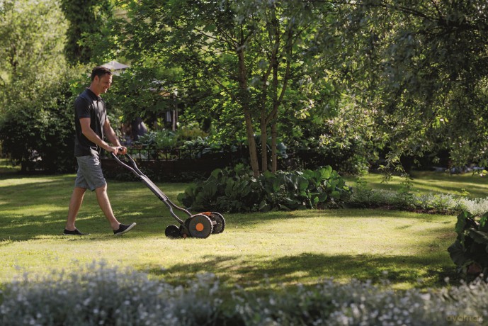 Fiskars - StaySharp Plus Reel Mower