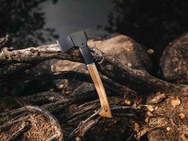 Fiskars Norden chopping axe N10