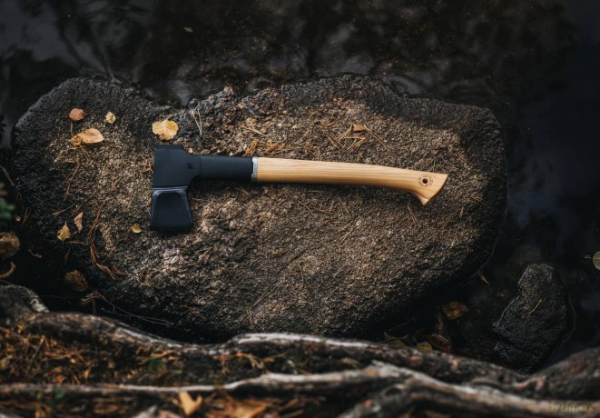 Fiskars Norden splitting axe N12