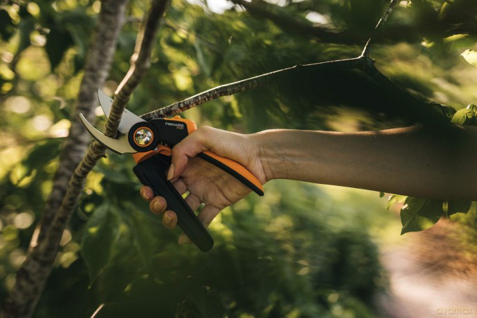 Fiskars Xseries PowerGear pruner bypass L P961