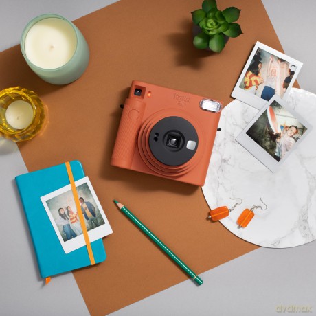 Fuji - Instax SQUARE SQ1 Instant Camera
