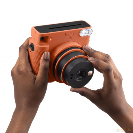 Fuji - Instax SQUARE SQ1 Instant Camera