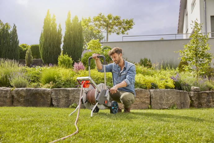 Gardena - CleverRoll M Easy Metal Set - Medium-sized gardens