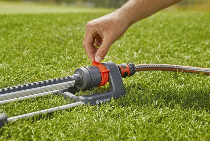 Gardena - Oscillating Sprinkler Aqua L