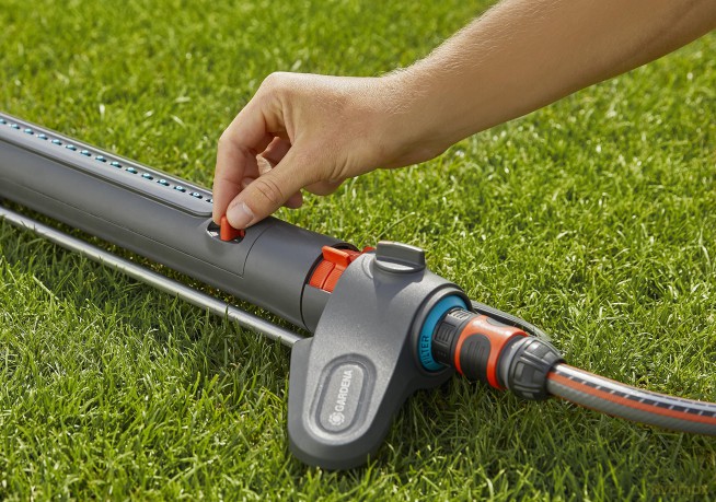 Gardena - Oscillating Sprinkler AquaZoom M 250/2 (E)