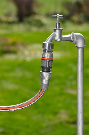 Szybkozłączka Gardena - Premium Hose Connector - 13 mm (1/2) - 15 mm (5/8)