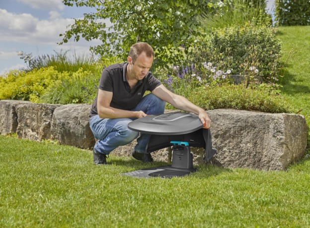 Gardena - Robotic Lawnmower - Garage (DOES NOT FIT FREE AND MAX MODELS)