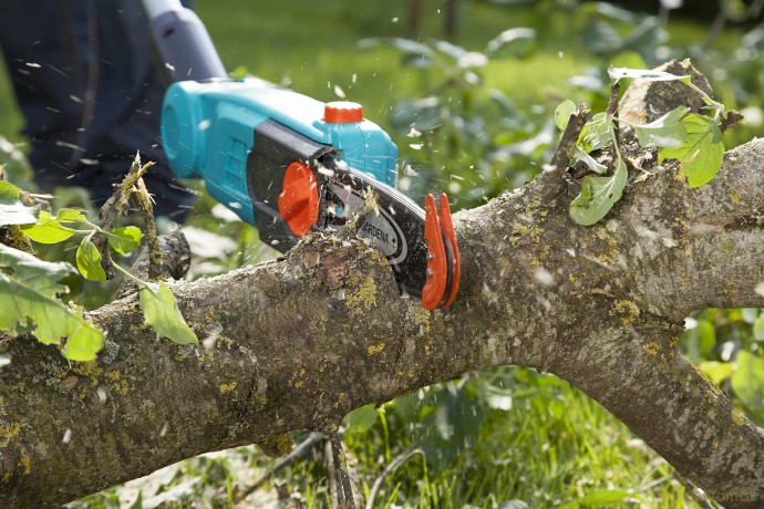 Gardena - Telescopic Pruner TCS 720/20