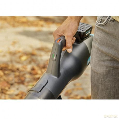 GARDENA Battery Blower PowerJet 18V P4A - Cordless Power for Effortless Garden Cleaning