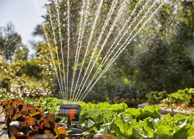 Gardena Oscillating Sprinkler AquaZoom compact 18708-20