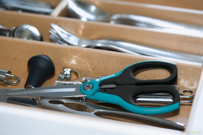 Gardena SchnippSchnapp XL - 21 cm Precision Household Scissors