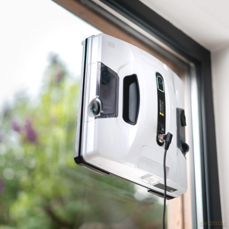 Hobot - 2S window cleaning robot - compact and lightweight