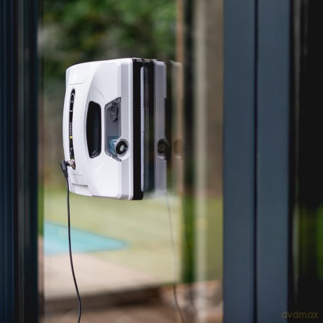 Hobot - 2S window cleaning robot - compact and lightweight