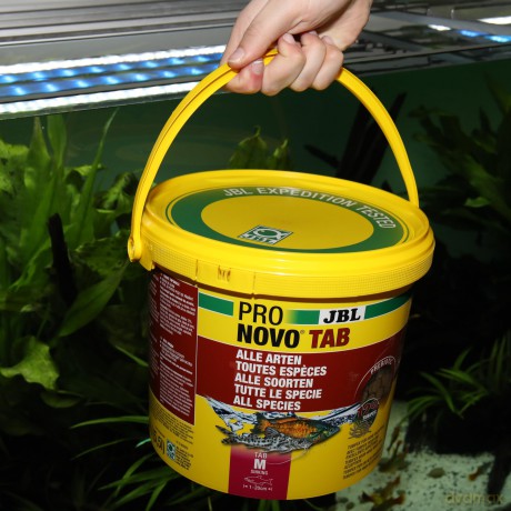 JBL - PRONovo TAB M 5,5 L/ 2,9 kg.