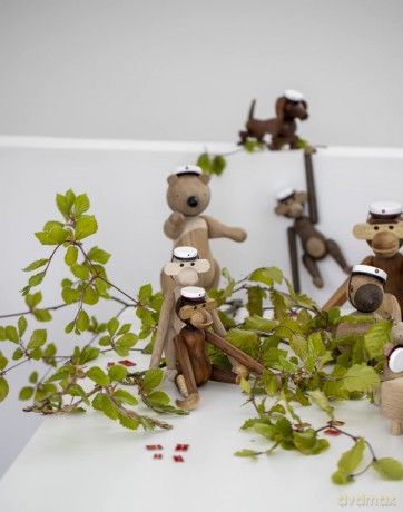Kay Bojesen - Small Dog Walnut