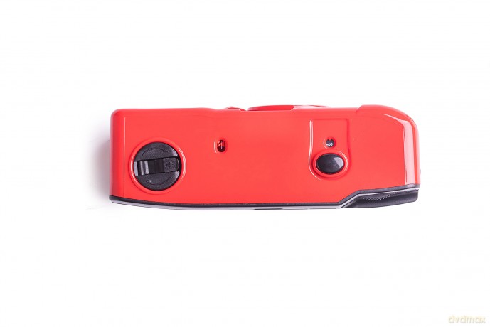 Kodak - M38 Reusable Camera - Flame Scarlett