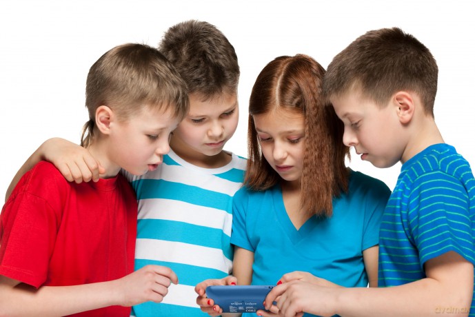 Lexibook - Stitch - Pocket Gaming Console (JL2367D)