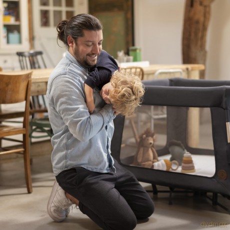 Maxi-Cosi - Swift Playard - Beyond Graphite Eco