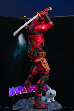 McFarlane Toys - MARVEL COLLECTION - DEADPOOL (DEADPOOL #1) [FIGURKA]