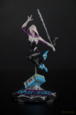 McFarlane Toys - Marvel Ghost-Spider Collectible with Scene (The Amazing Spider-Man #1) [FIGURKA]