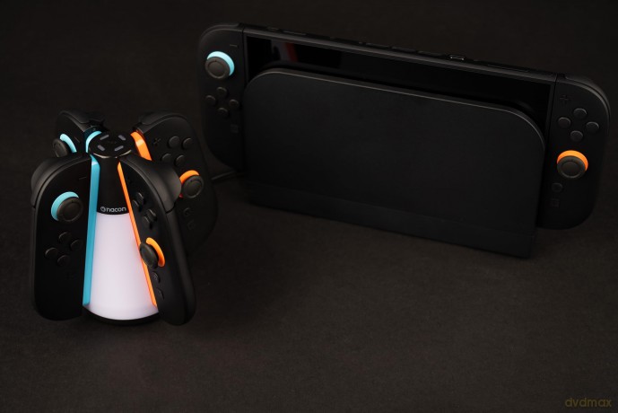 NACON - Quad Charger Switch 2 Joy-Con