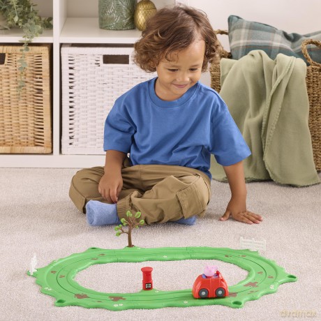 Peppa Pig - Whizz Around Peppa Red Car (8343)