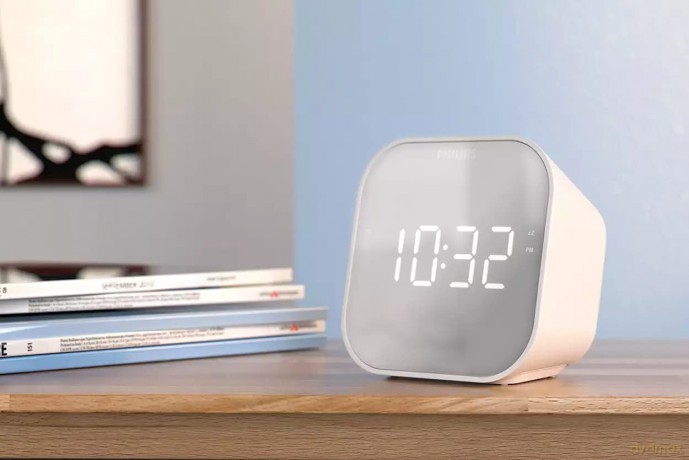 Philips Audio - Clock Radio - USB Phone Charger