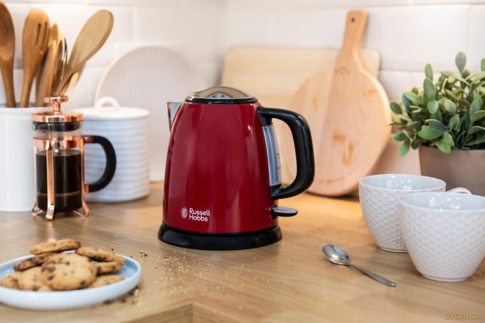 Russell Hobbs - Colours Plus Mini Kettle - Red