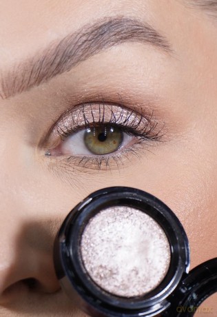 Sandstone Eyeshadow 579 Sparkling Cava