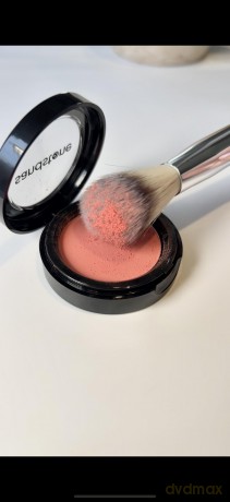 Sandstone Soft Collection Blush Brush