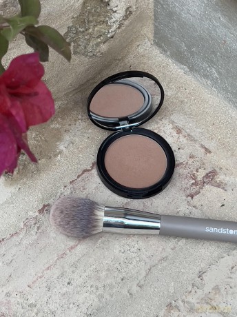 Sandstone Soft Collection Powder Brush
