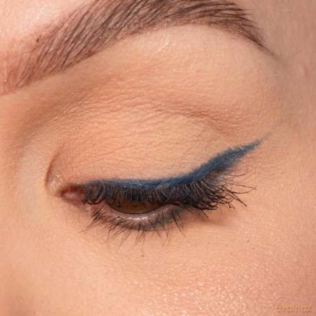 Sandstone Waterproof Eyeliner Blue