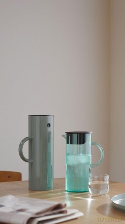 Stelton - EM77 Jug 1.5 L (Dusty Green)