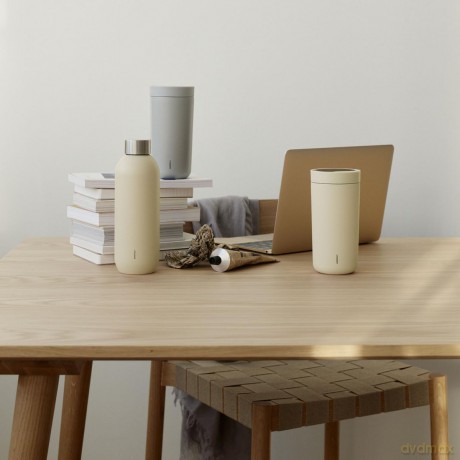 Stelton - Keep Cool Vacuum Insulated Bottle 0.6 L (Mellow Yellow)