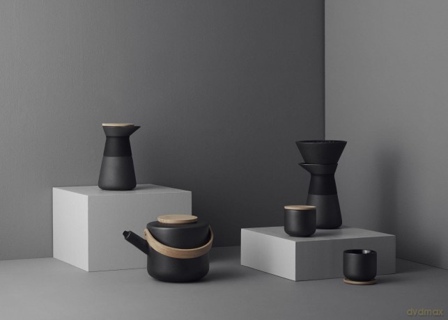 Stelton - Theo Teapot 1.25 L (Black)