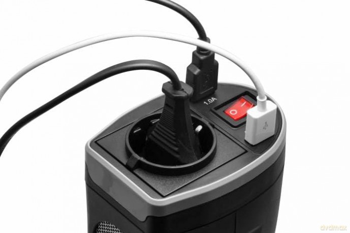 Technaxx - Car Power Inverter - 2 USB Ports - 12V to 220V