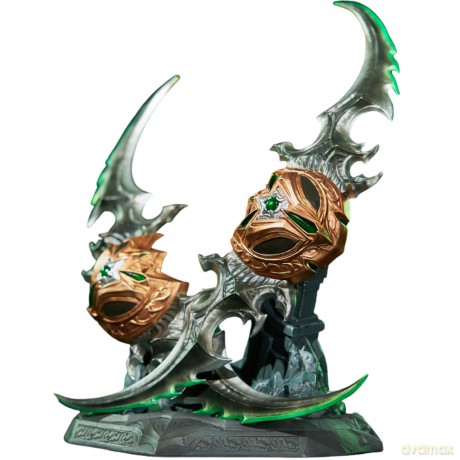 World of Warcraft 20th Anniversary Warglaives of Azzinoth Collector's Edition Replica