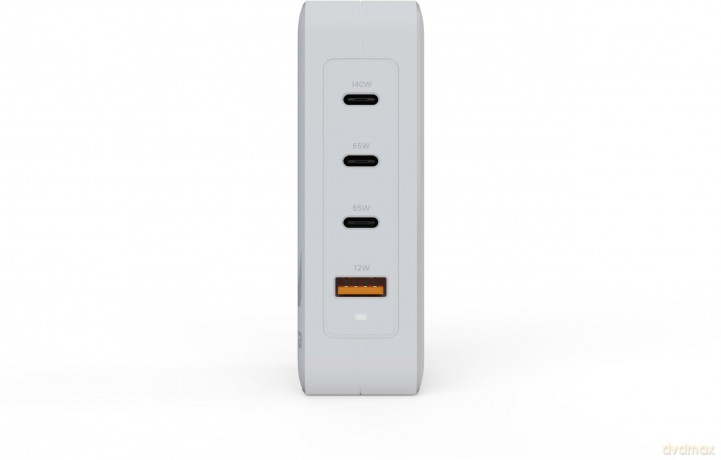 Xtorm - 140W GaN Ultra Travel Charger + USB-C PD Cable