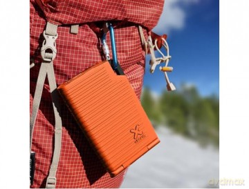 Xtorm - XR105 Solar SuperCharger 10.000 mAh
