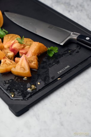 Zwilling - Cutting Board - Sort - 42 cm x 30 cm