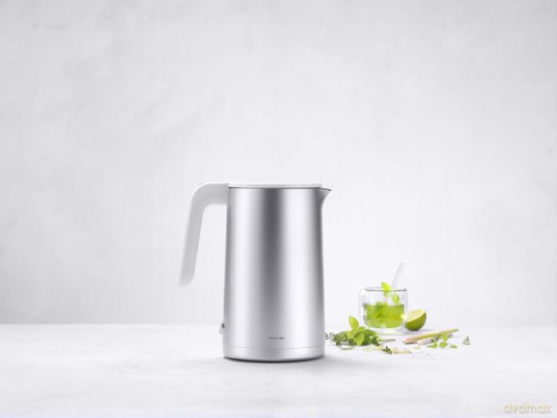 Zwilling - Enfinigy Electric Kettle 1.5 L - Silver