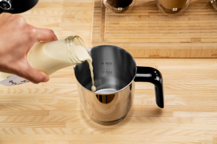 Zwilling - Enfinigy Milk Frother 400 ml - Black