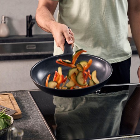 Zwilling - Madura Plus Ceramic Fry Pan - Sort - 20 cm