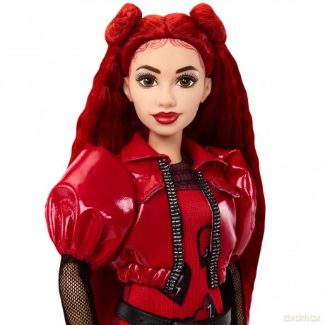 Descendants 4 - Red (Daughter of Queen of Hearts)