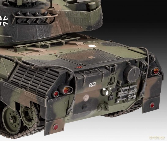 REVELL - Model Set Leopard 1A5 1:35