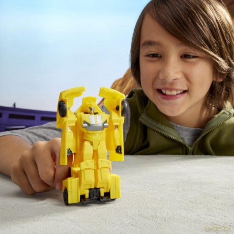 Transformers Earthspark - Smash to Change (Bumblebee Figure)